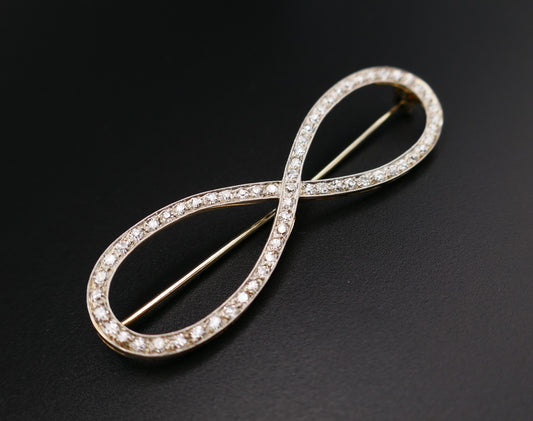 Broche Diamants Or Blanc18k Et Platine.