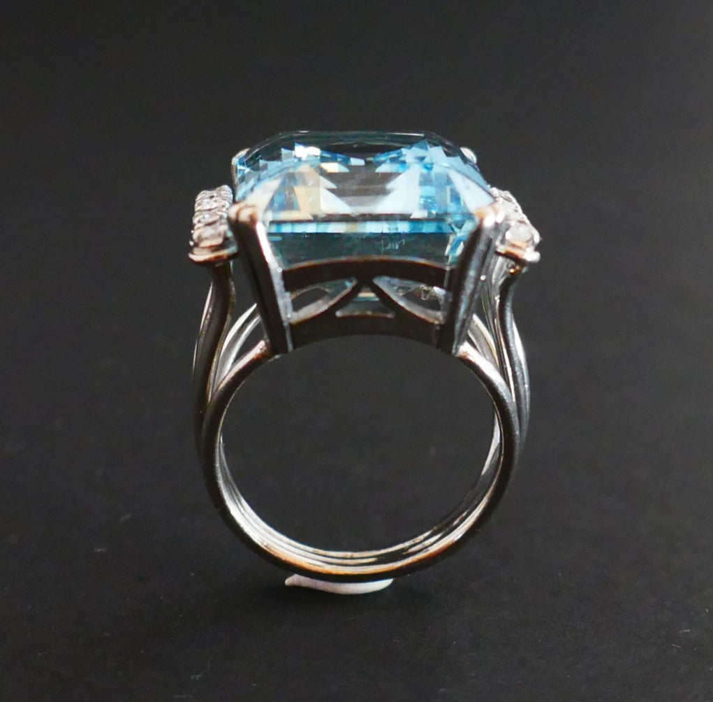 Bague Art Déco Aigue Marine certifiée, Diamants