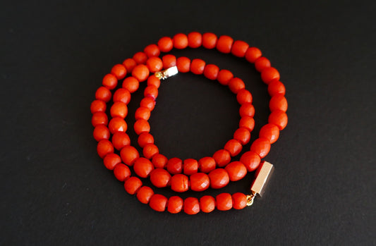 Collier De Perles De Corail Ancien Facettées, Fermoir Or 18 Carats