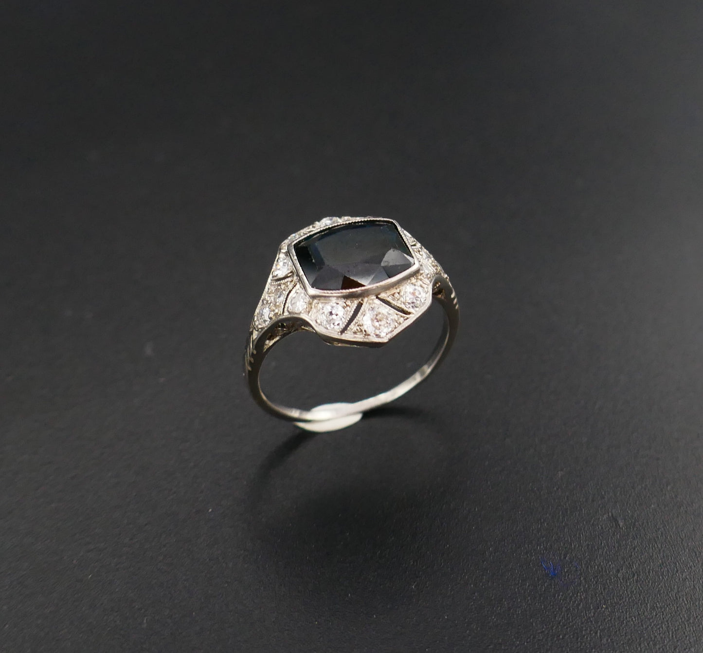 Bague Saphir et Diamants, Monture Platine