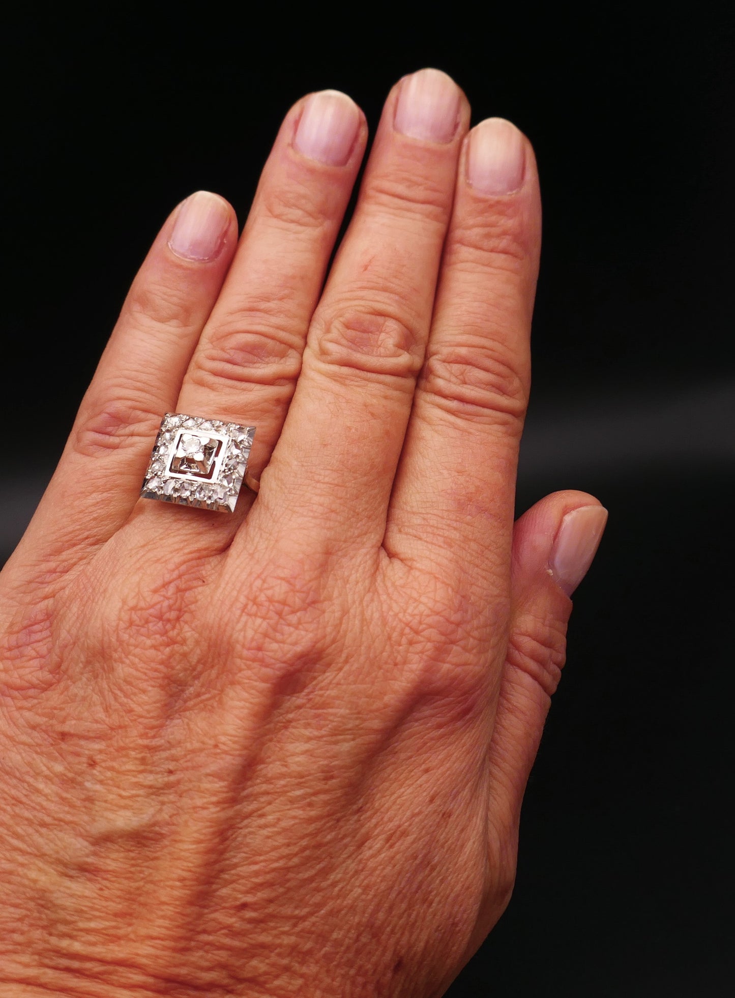 Bague vintage Diamants, Or Blanc 18 Carats.