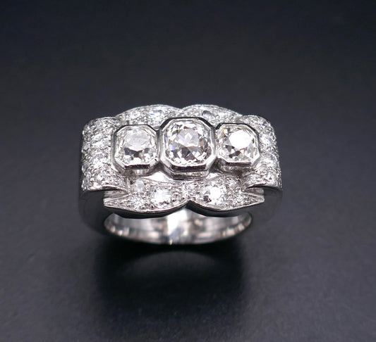 Bague Chevalière Art Déco Diamants 2,80 ct, Platine.
