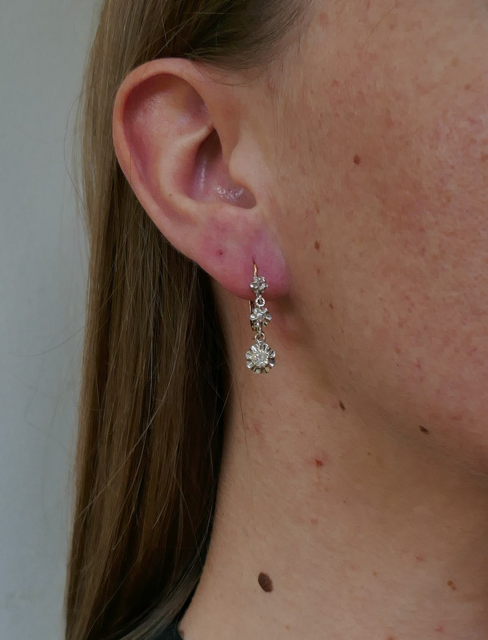 Boucles d'Oreilles Dormeuses Diamants Taille Ancienne Et Diamants Taille Rose