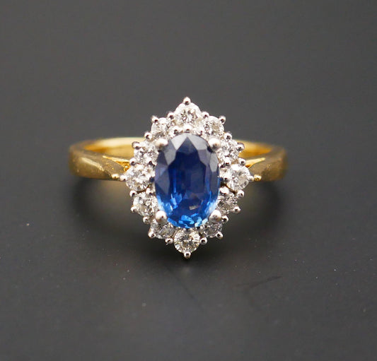 Bague Saphir Et Diamants, Or Jaune Et Or Blanc 18 Carats