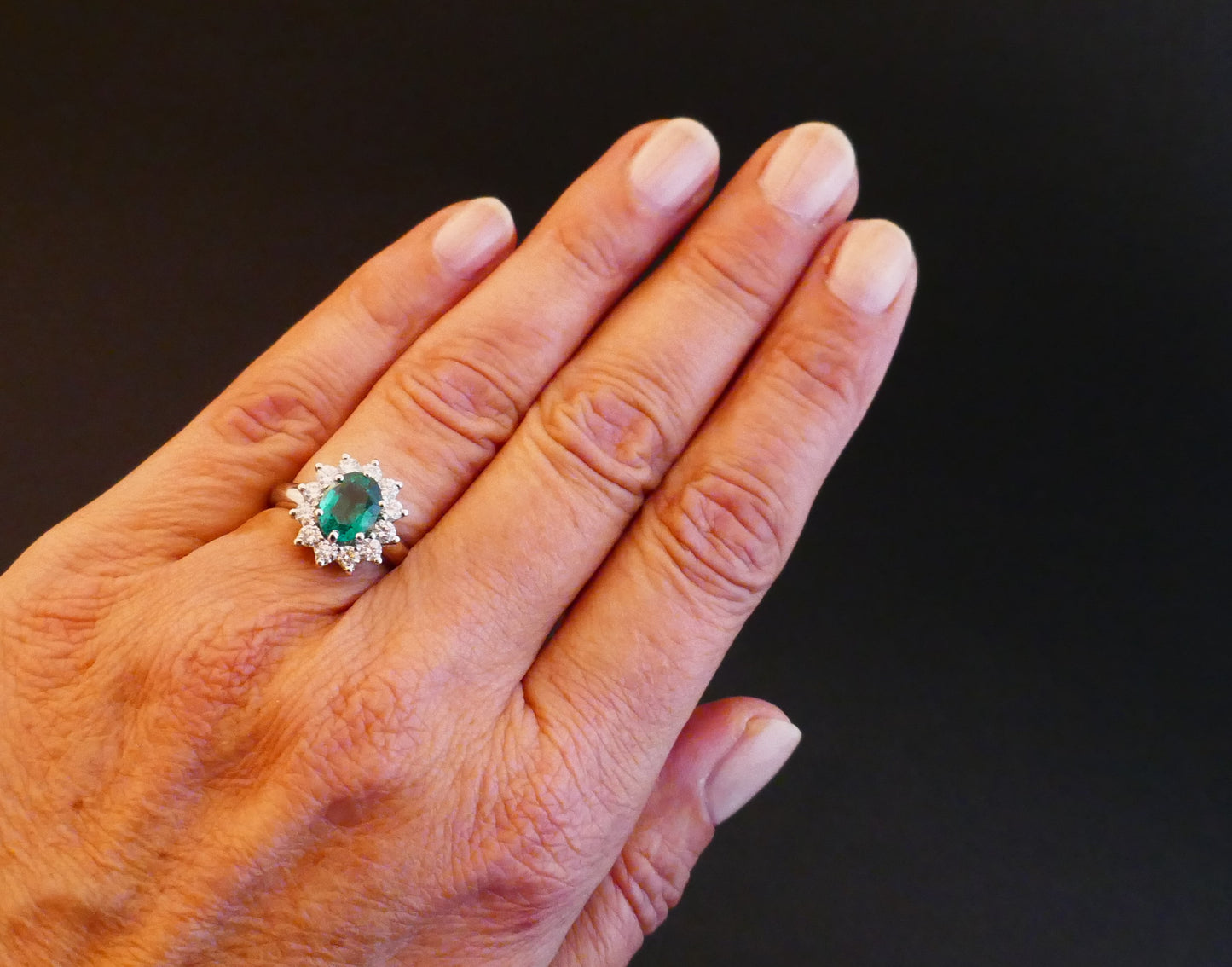 Bague émeraude et diamants