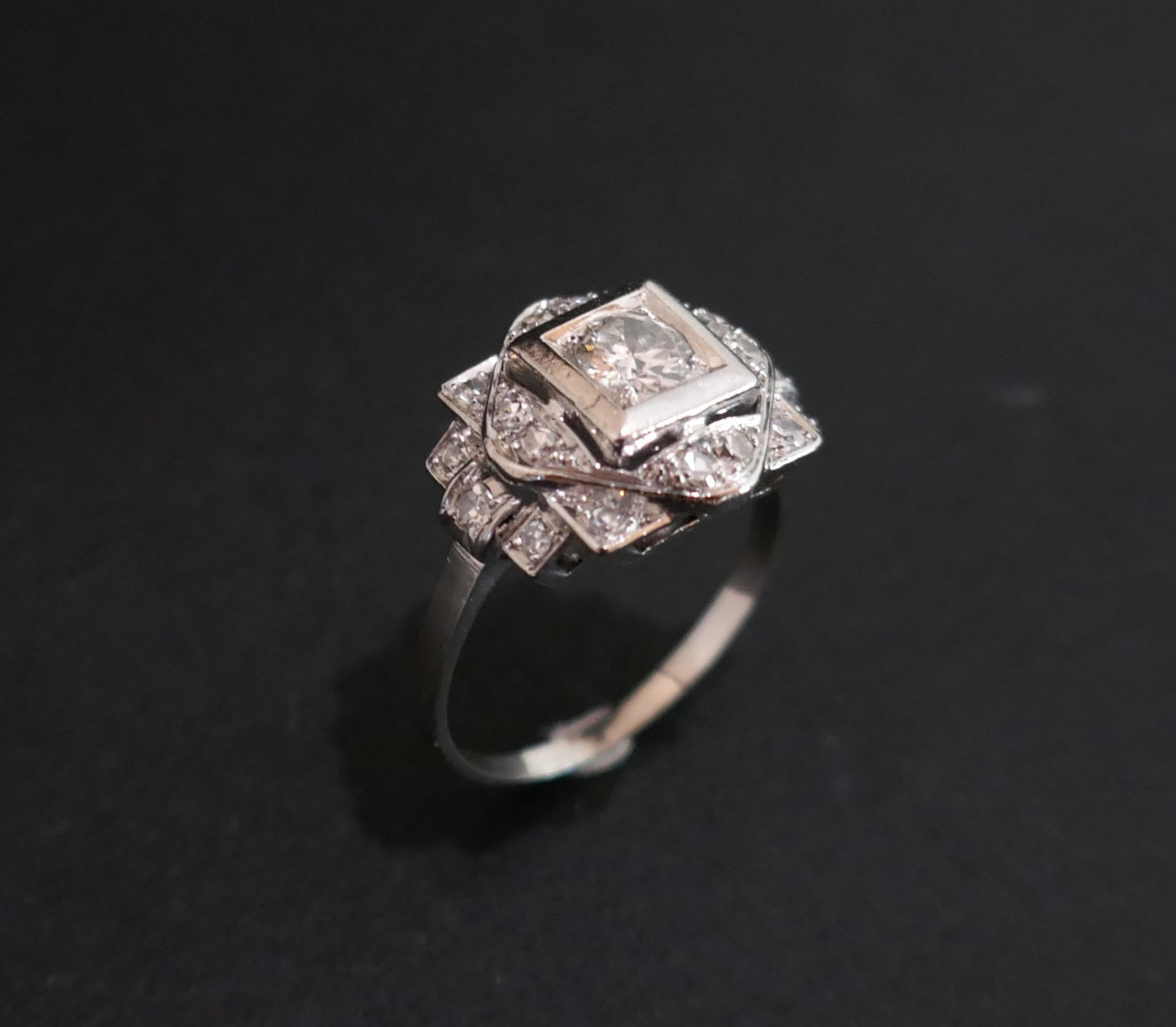 Bague Art Déco Diamants, Monture En Platine