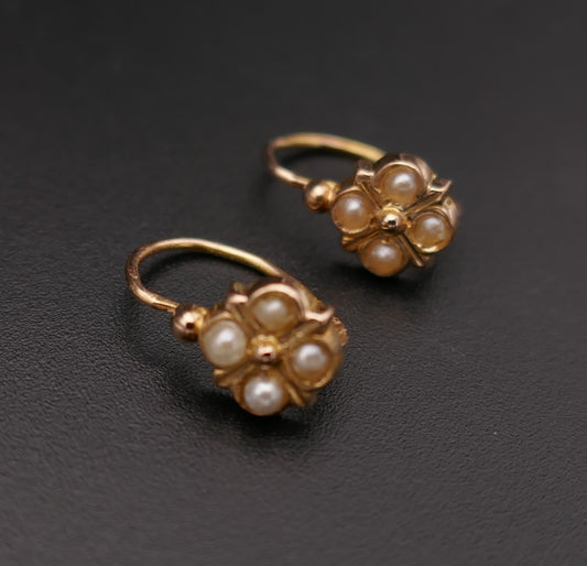 Petites Dormeuses Anciennes Perles Fines.