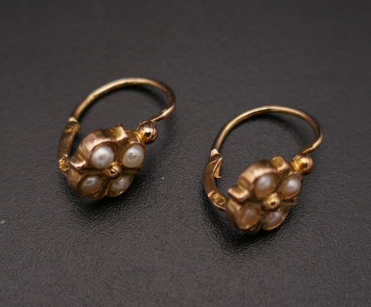 Petites Dormeuses Anciennes Perles Fines.