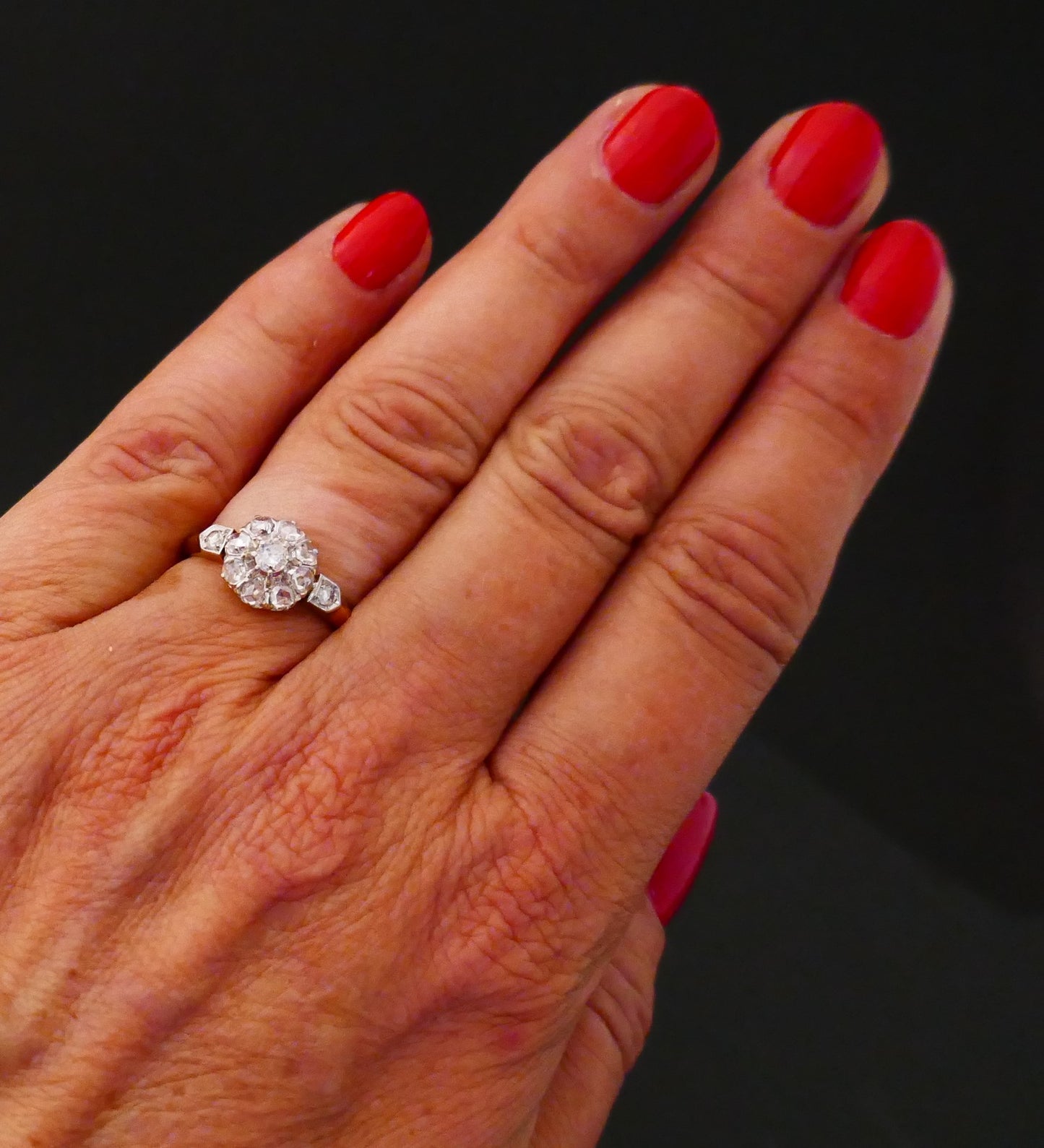 Bague Ancienne Marguerite Sertie De Diamants Taille Rose