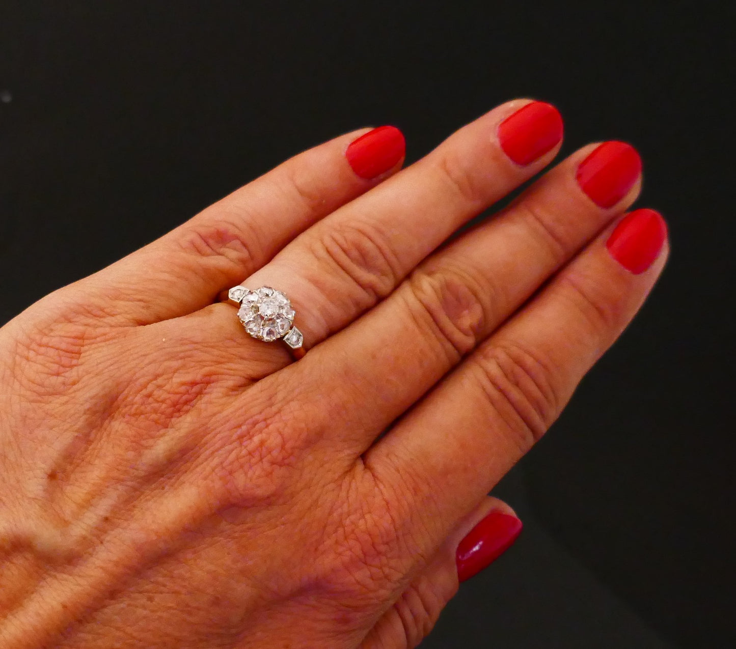 Bague Ancienne Marguerite Sertie De Diamants Taille Rose