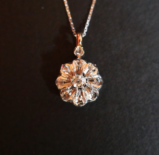 Pendentif Ancien Serti De Diamants, Chaîne Or Blanc 18 Carats