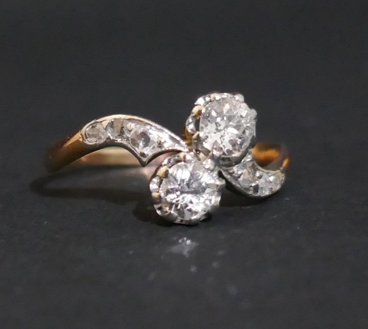 Bague Ancienne Toi Et Moi Diamants, Or et Platine