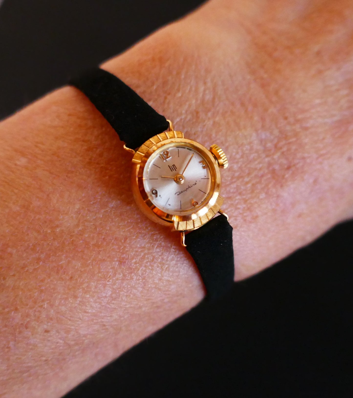 Lip Dauphine Mini Montre En Or 18 Carats
