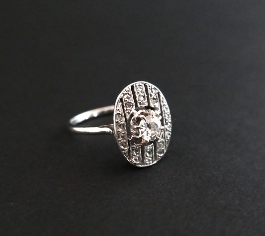 Bague Art Déco Diamants, Or Blanc 18 Carats