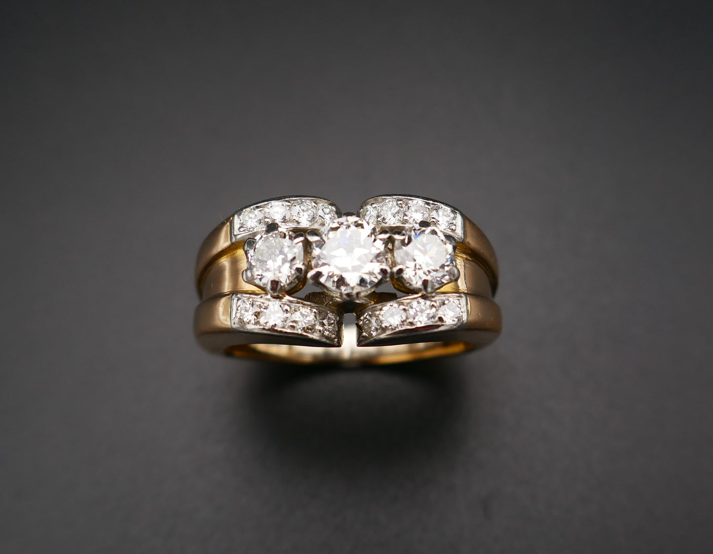 Bague Tank Ornée De Diamants, Or 18 Carats