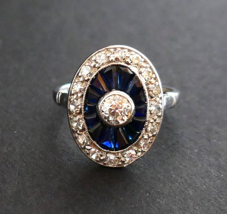 Bague Art Déco Diamants Et Saphirs Calibrés, Platine