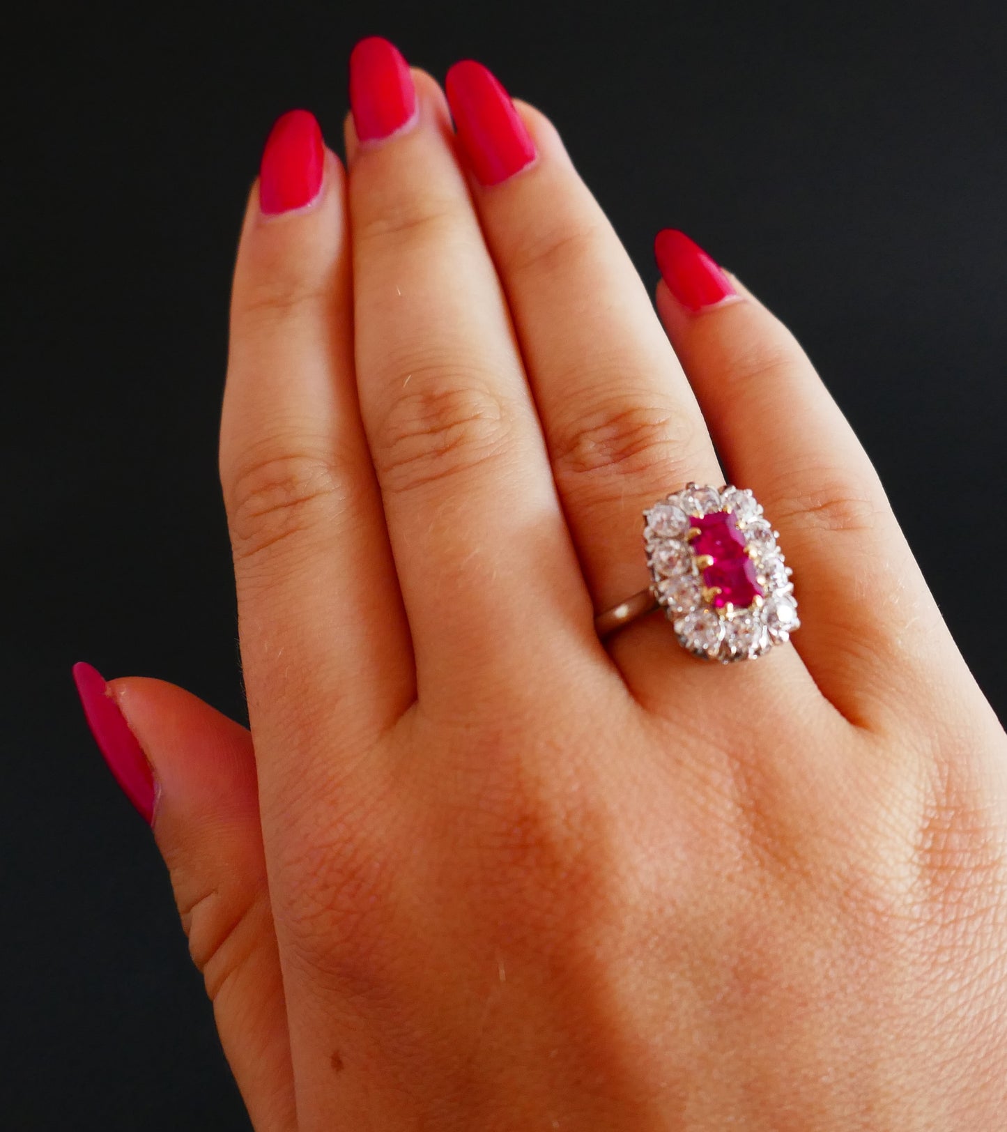 Bague Ancienne Diamants Et Rubis Verneuil Calibrés
