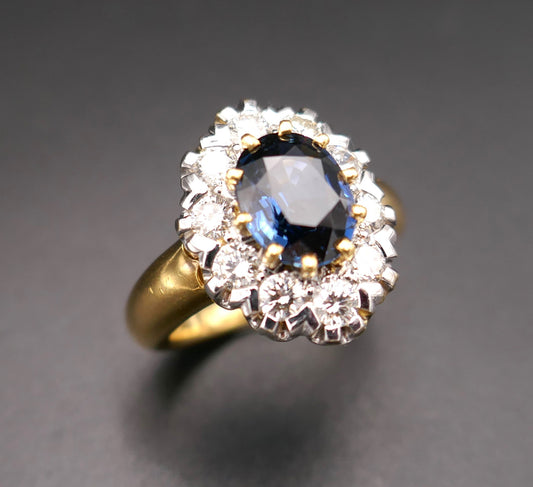 Bague Saphir 1,95 Carat Et Diamants 1 Carat, Or Jaune 18 Carats.