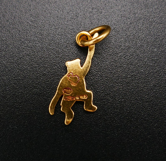 Pomellato, Pendentif Charms collection Dodo En Or Jaune 18 Carats.