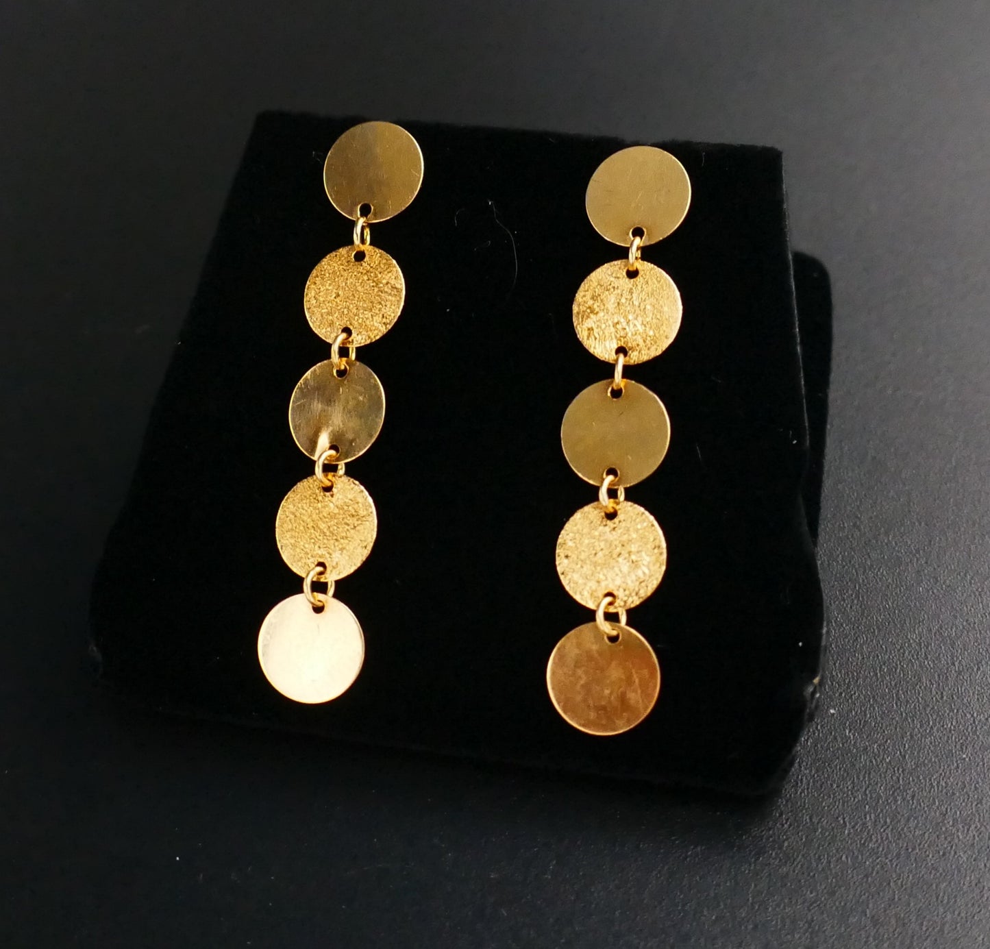 Boucles d'Oreilles Disques En Or 18 Carats.