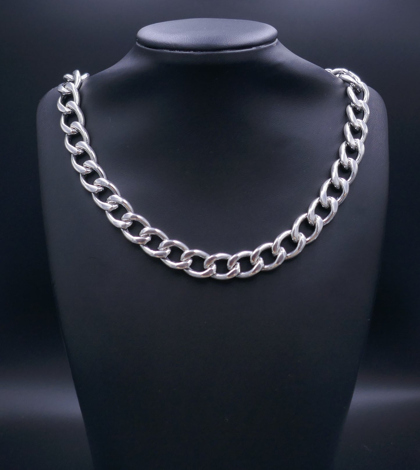 Collier Argent Maille, 98,1 Grammes.