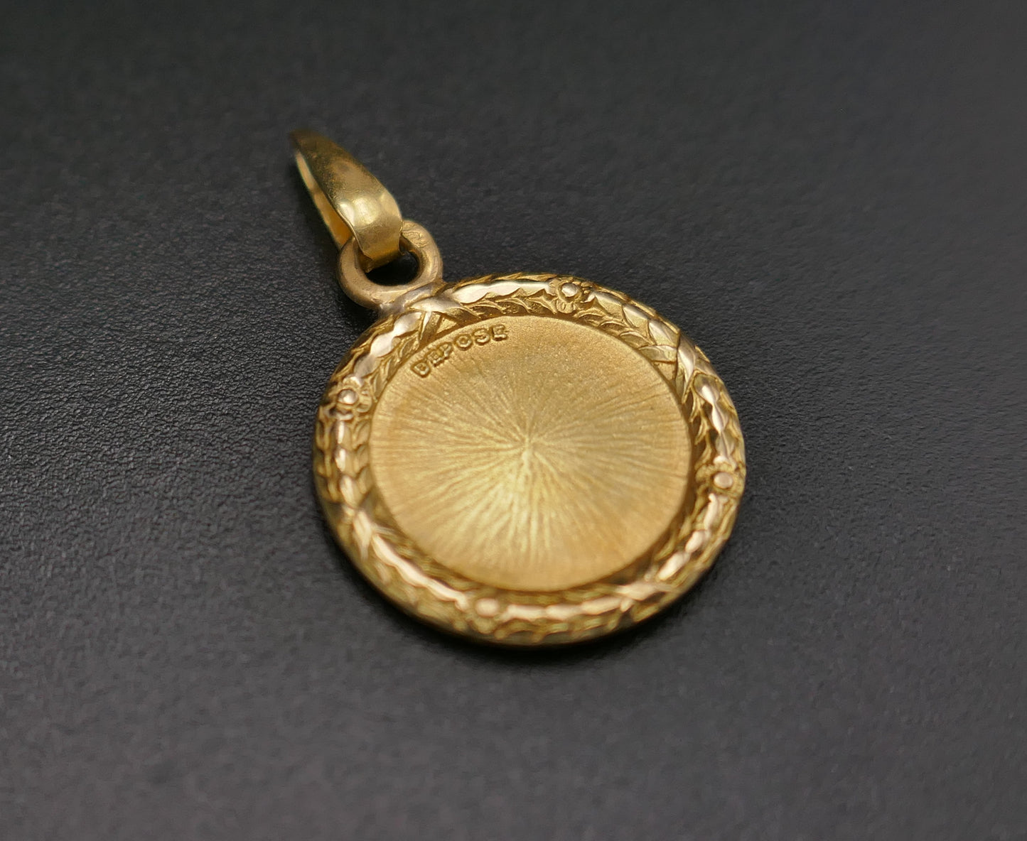 Augis Médaille d'Amour Diamant Et Rubis, Or 18 Carats