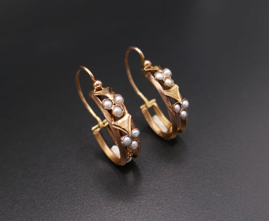 Boucles d'Oreilles Créoles Napoléon III, perles Fines, Or rose 18 Carats.