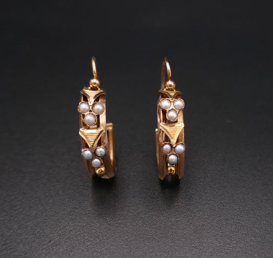Boucles d'Oreilles Créoles Napoléon III, perles Fines, Or rose 18 Carats.