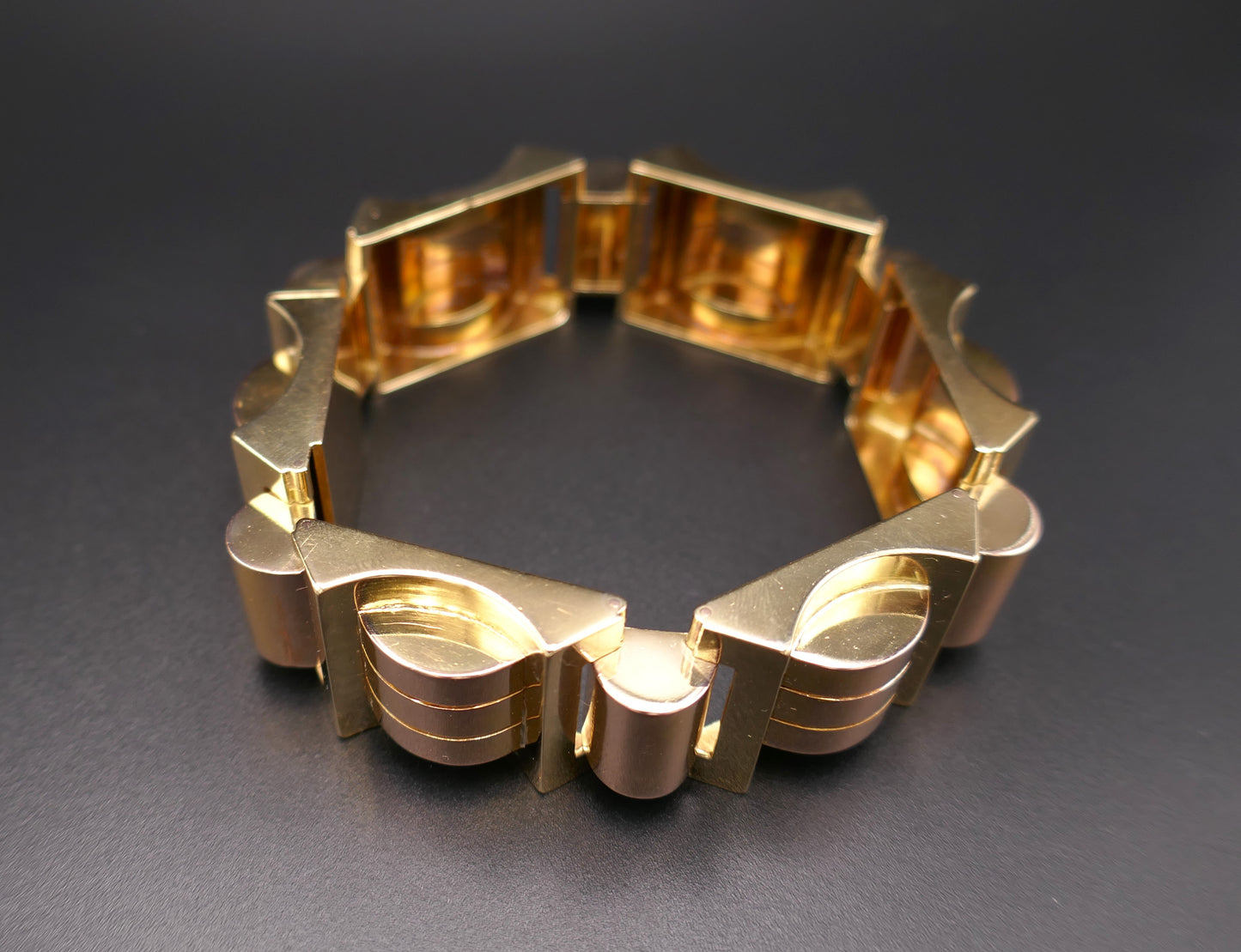 Bracelet Tank En Or Rose Et Or Jaune 18 Carats, 105,25 Grammes.