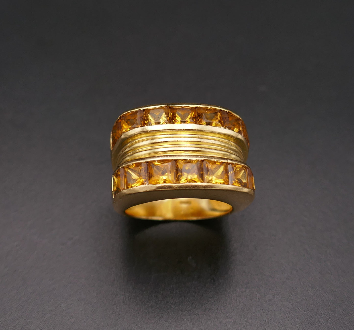 FRED, Bague Signée Ornée De Citrines, Or Jaune 18 Carats.