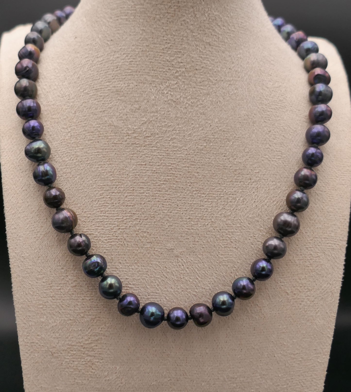 Collier De Perles De Tahiti, Fermoir Or blanc 18 carats.