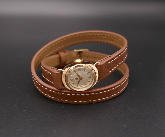 LIP Mini Montre Vintage En Or 18 Carats. Excellent état.