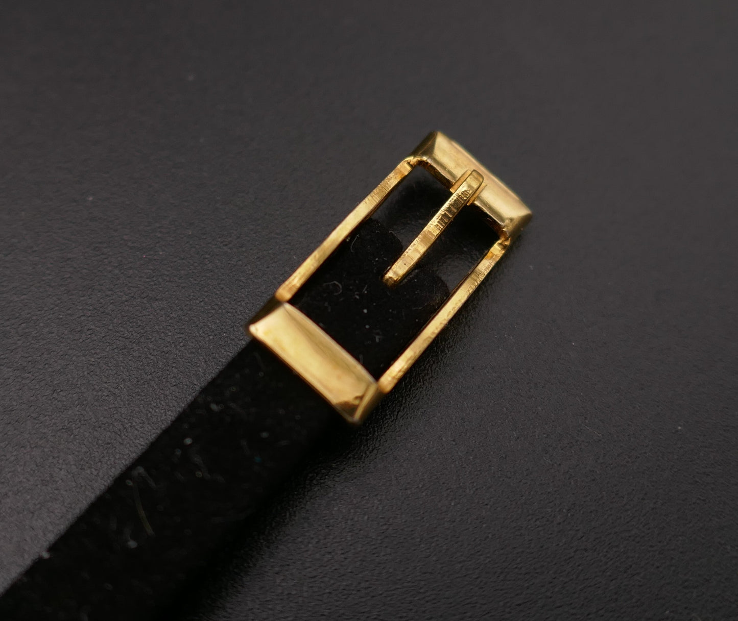 LIP Mini Montre Vintage En Or 18 Carats, vers 1960.