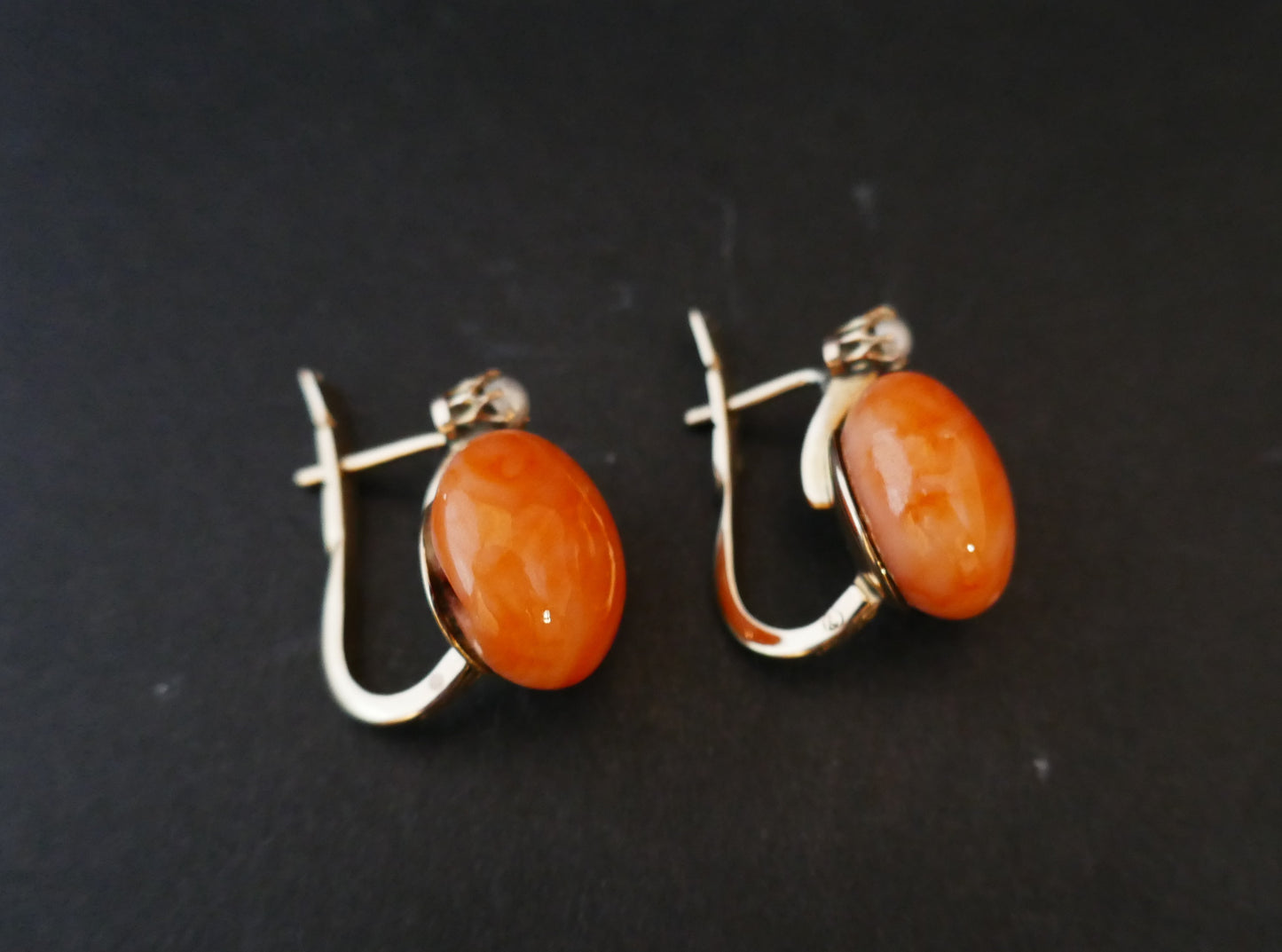Importante Paire De Boucles d'Oreilles Corail Peau d'Ange Et Perle