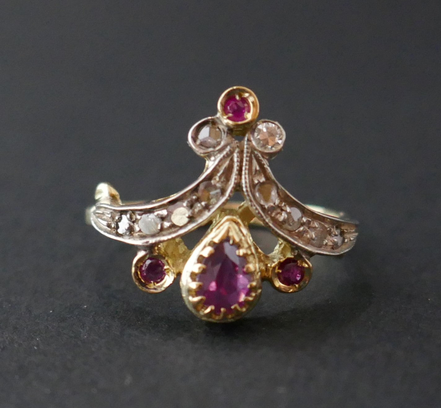 Bague Duchesse Rubis Et Diamants