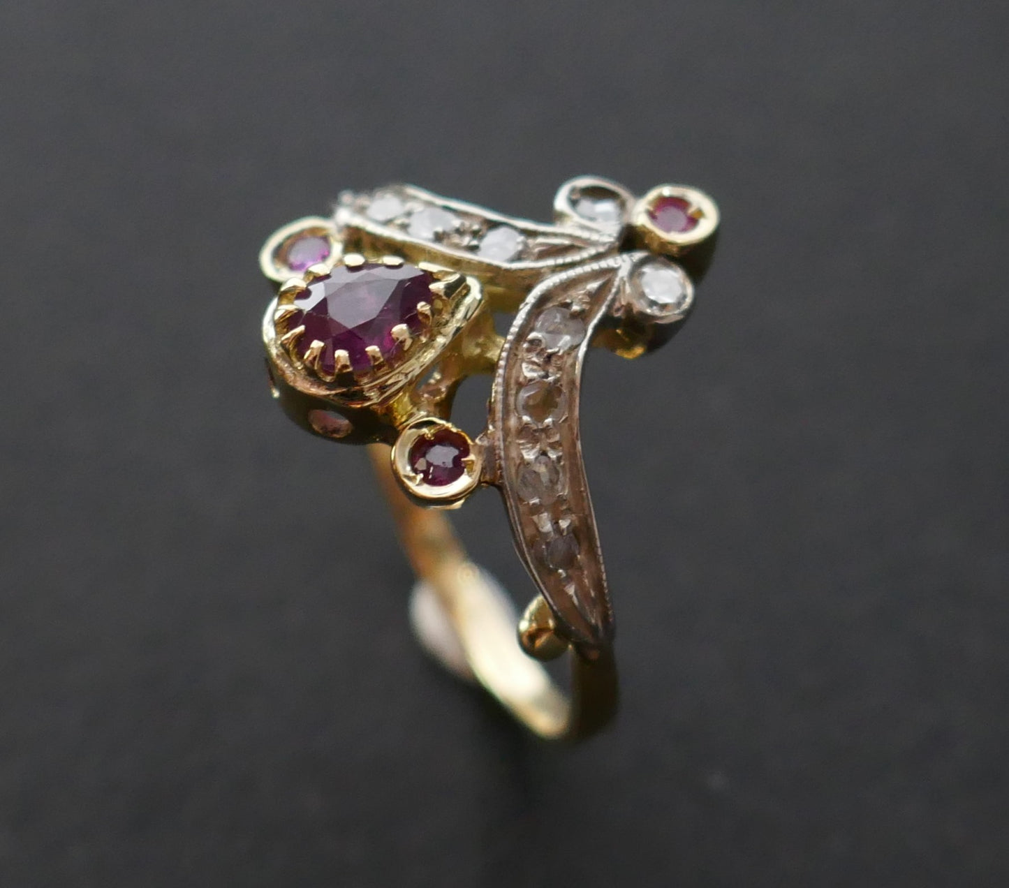 Bague Duchesse Rubis Et Diamants