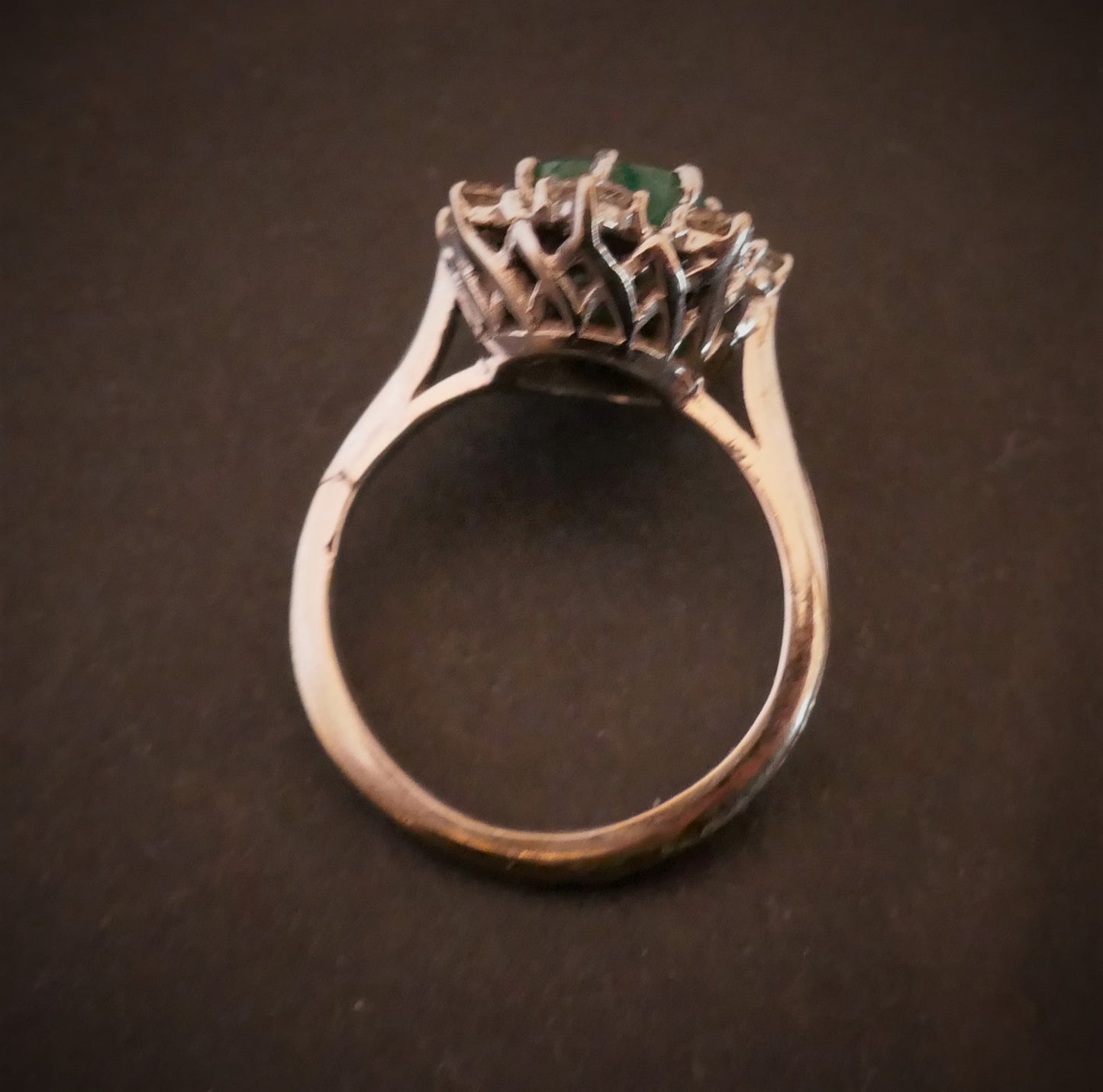 Bague émeraude Et Diamants, Or Blanc 18 Carats