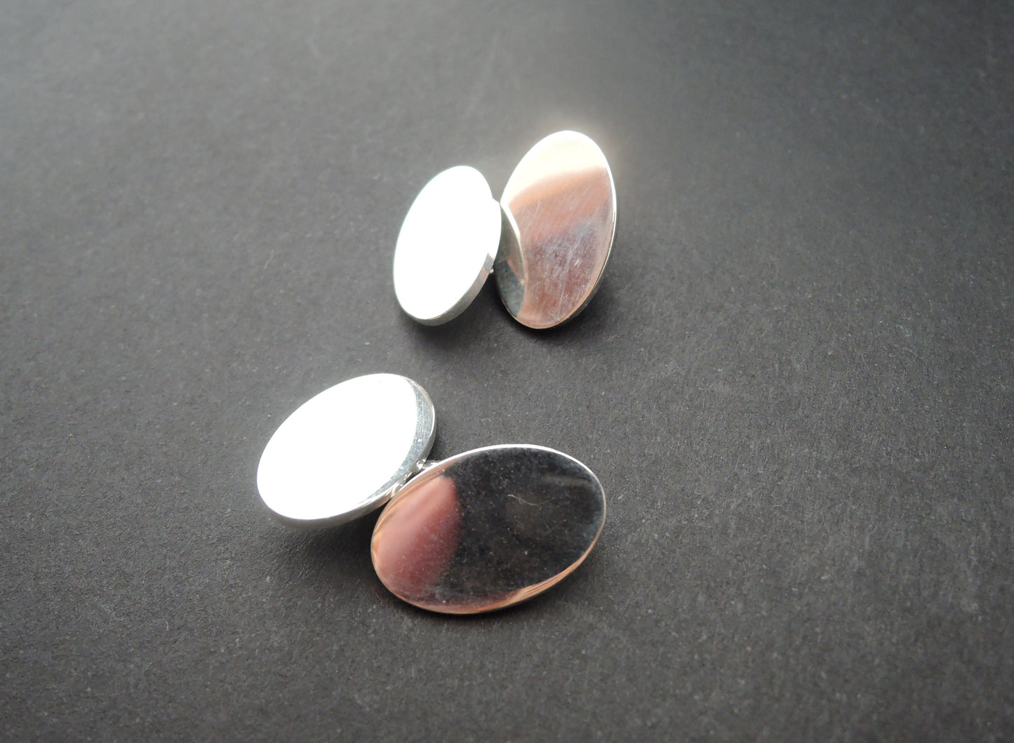 Paire De Boutons De Manchettes En Argent