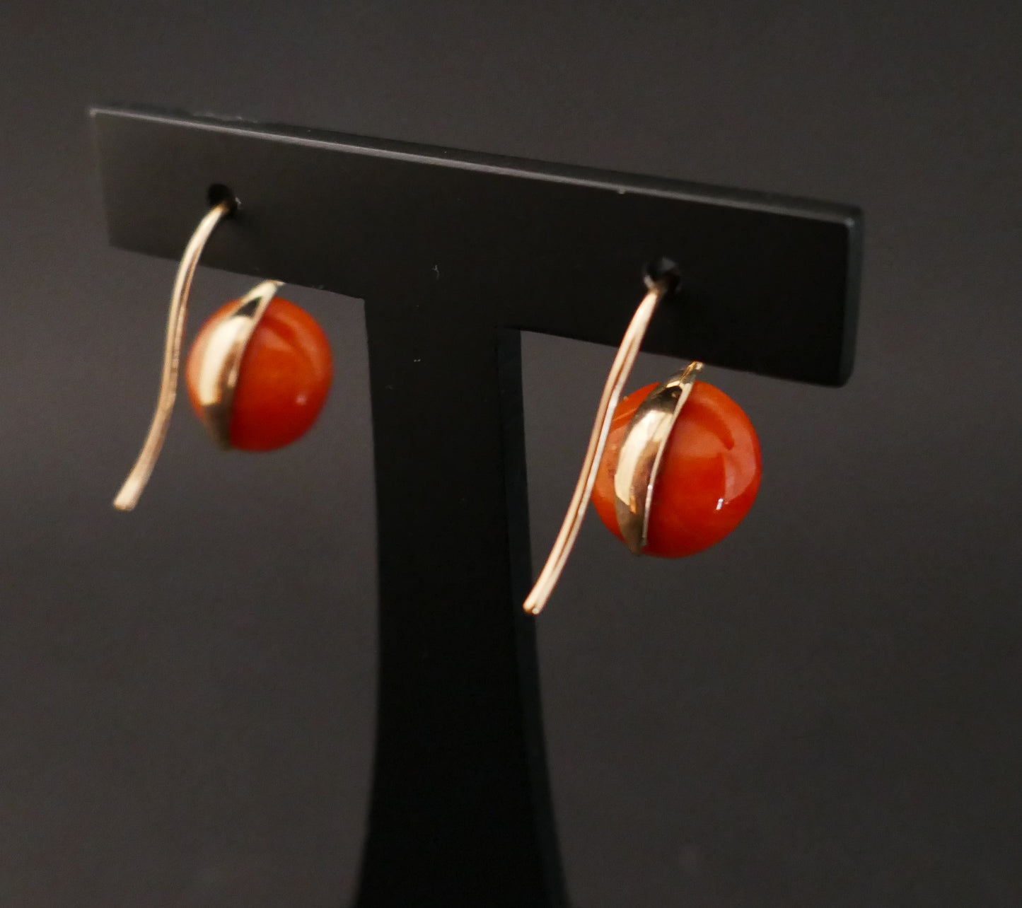 Boucles d'Oreilles Corail, Or 18 Carats