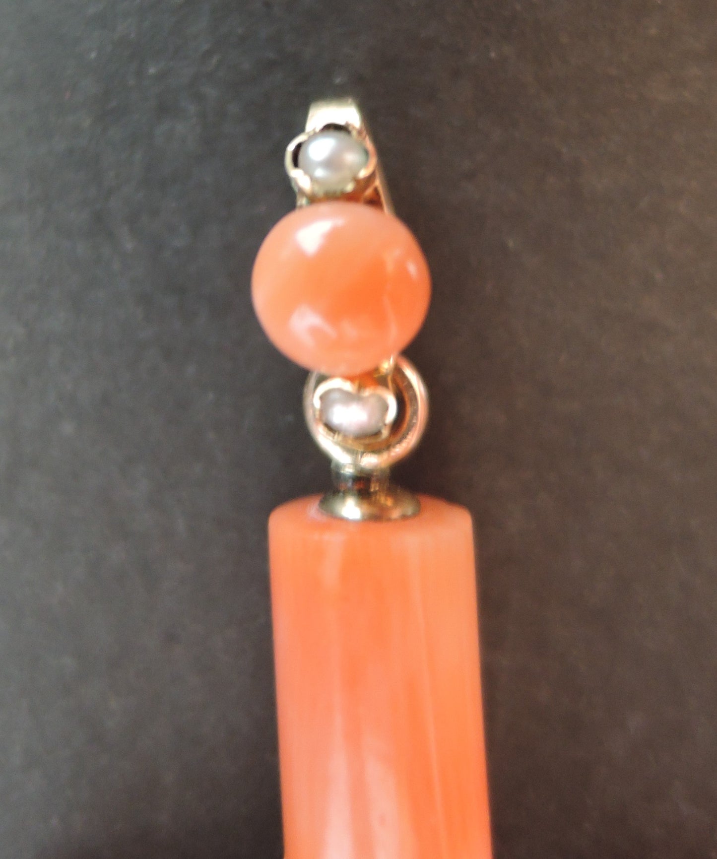 Croix En Corail et Perles Fines, Bélière En Or