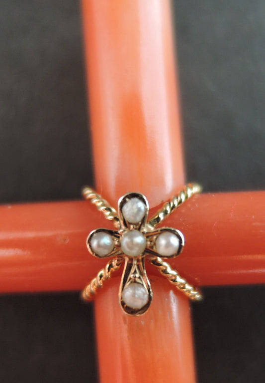 Croix En Corail et Perles Fines, Bélière En Or