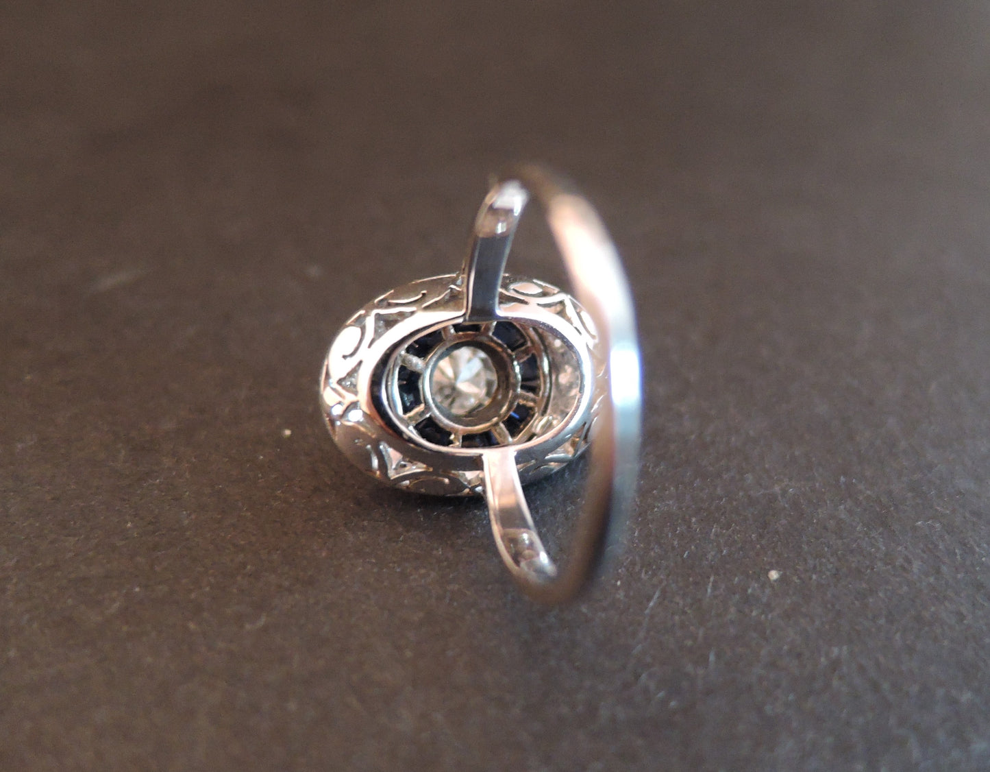 Bague Art Déco Diamant Saphirs Calibrés Et Diamants