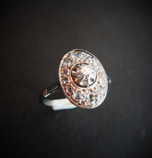 Bague Diamants, Or Blanc 18 Carats Et Platine