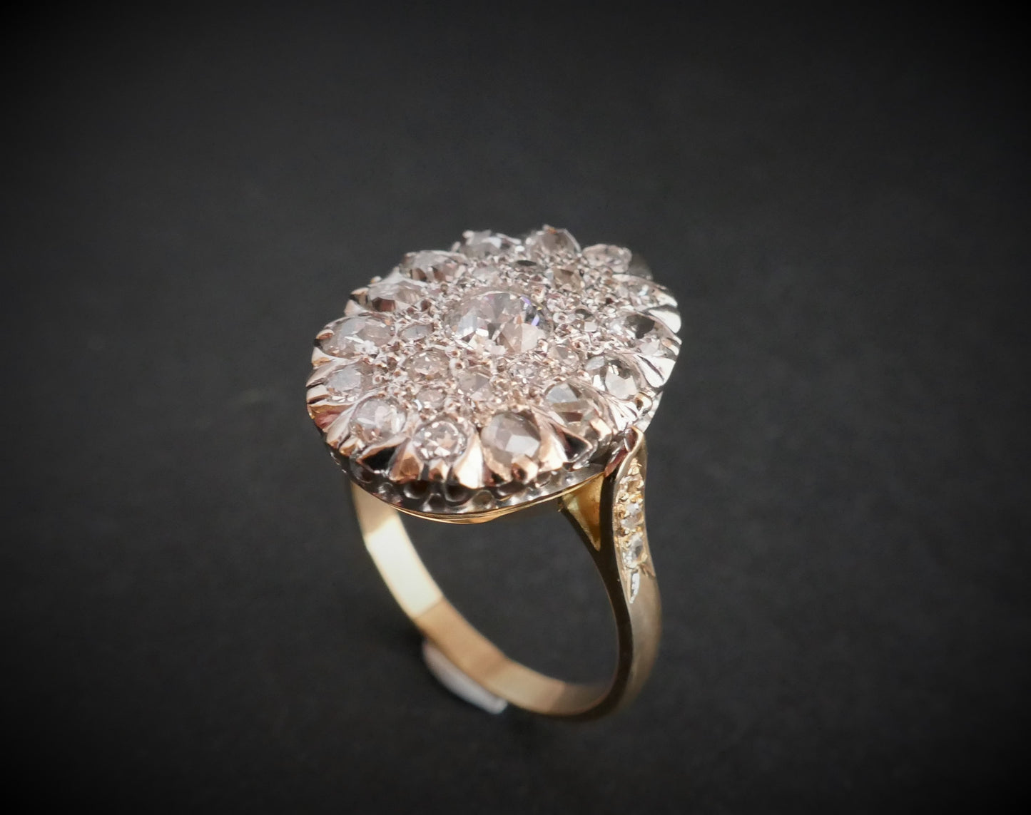 Bague Ancienne Sertie De Diamants, Or 18 Carats