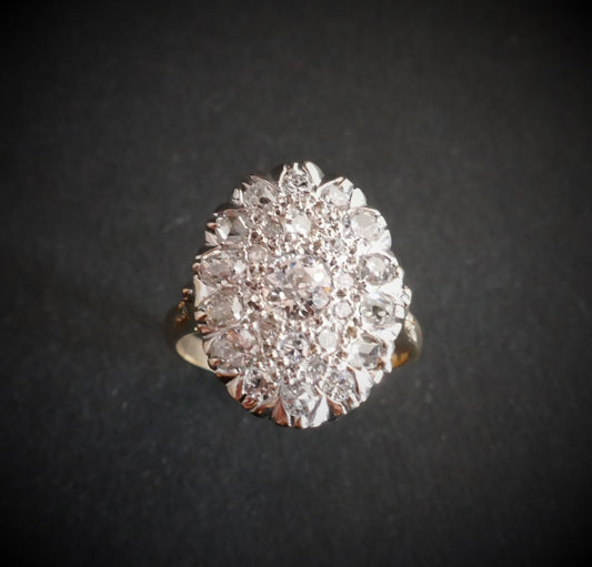 Bague Ancienne Sertie De Diamants, Or 18 Carats
