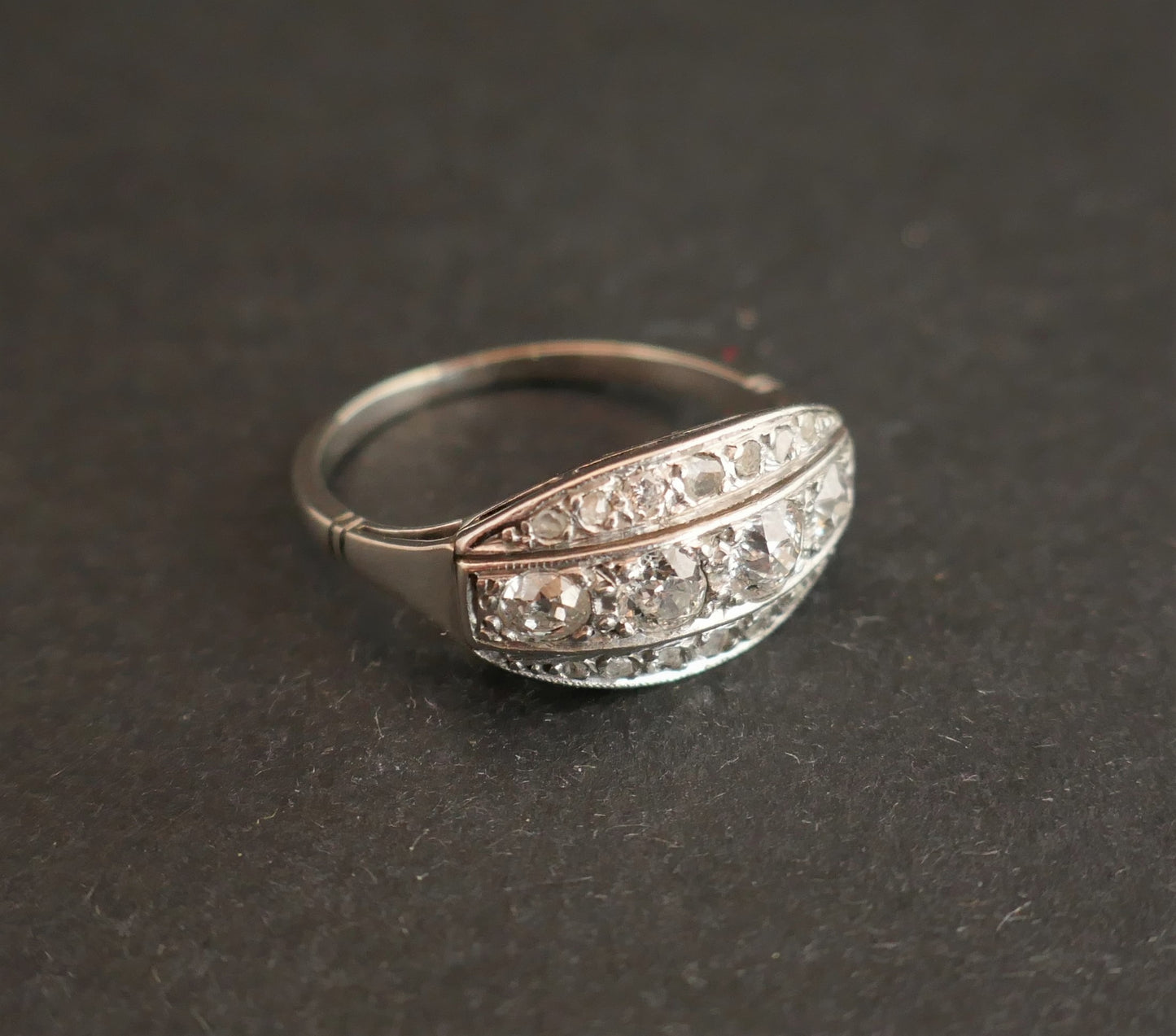Bague Jarretière Diamants, Or Et Platine