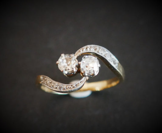 Bague ancienne Toi E Moi Diamants.