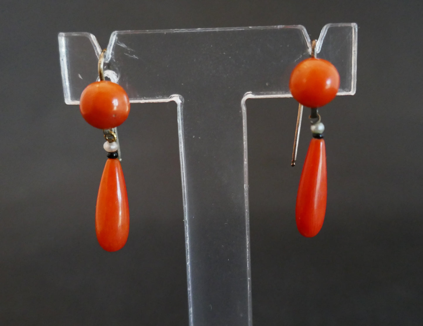Pendants d'Oreilles Corail, époque XIXème