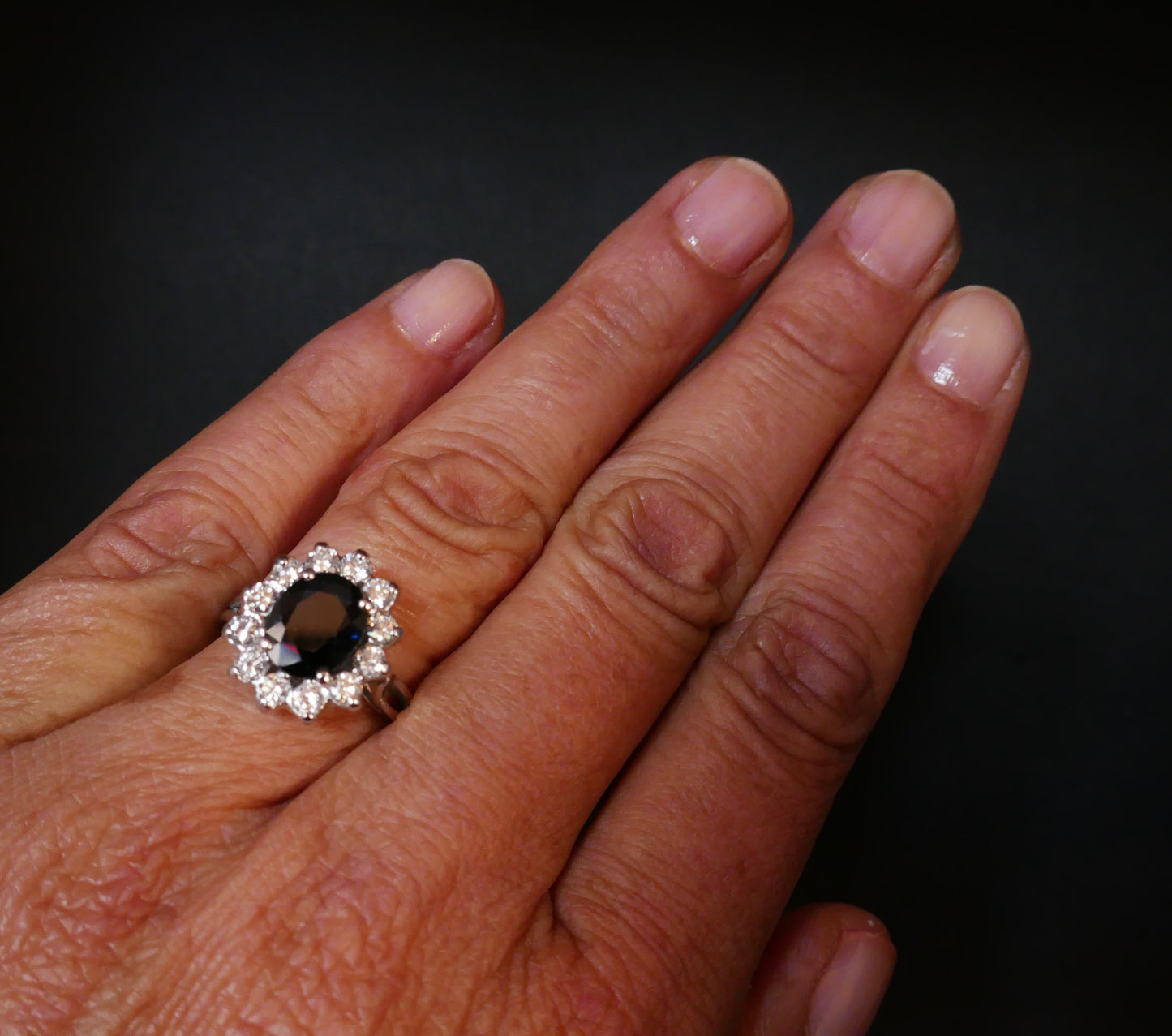 Bague Saphir Diamants, Or Blanc 18 Carats