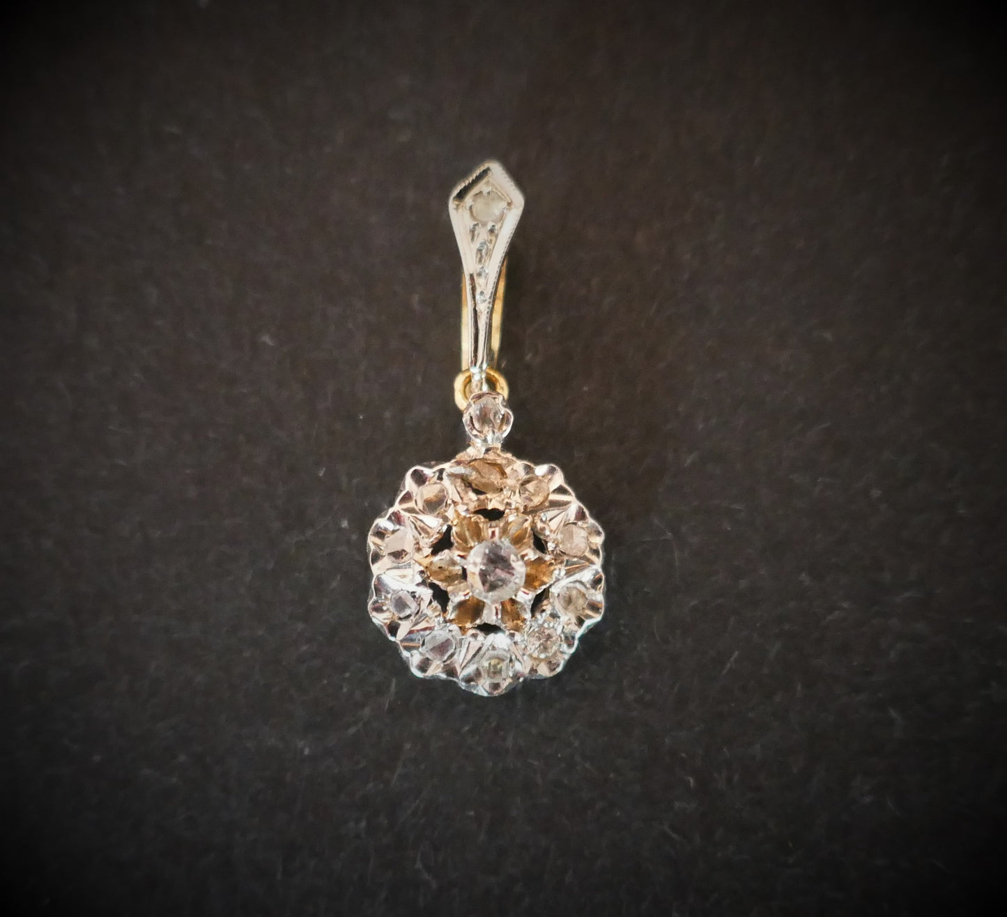 Pendentif Ancien Serti De Diamants Taille Rose